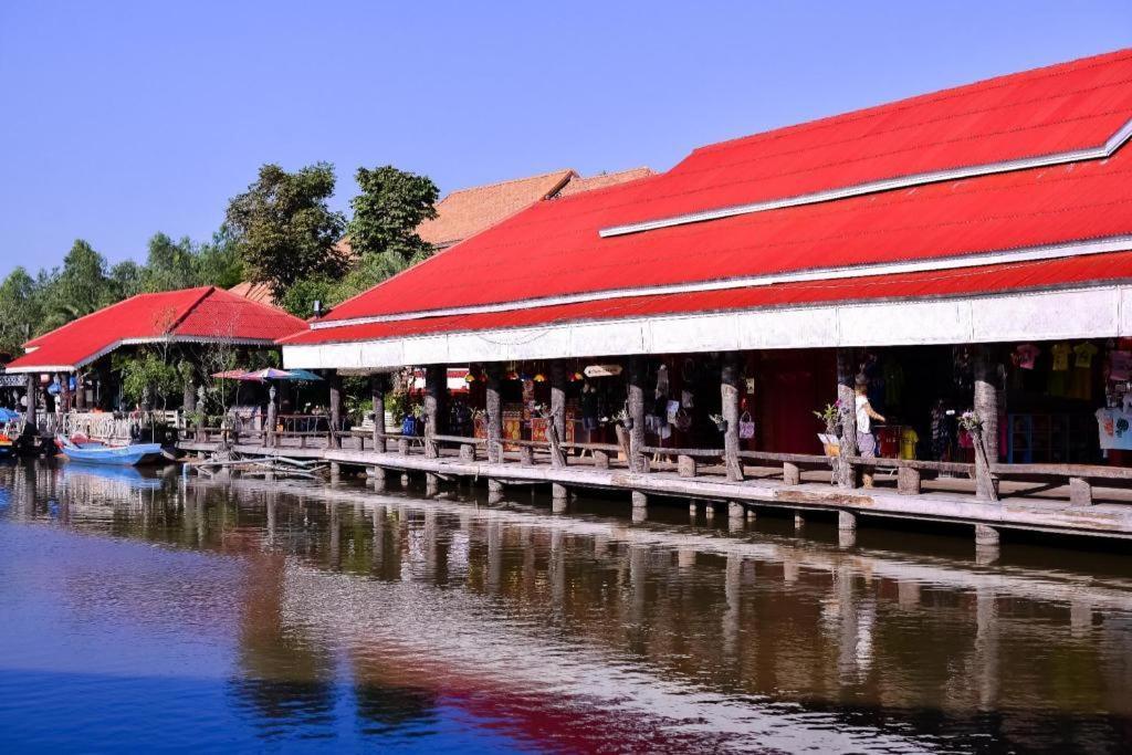 Greenfield Valley Fishing Resort HHQ Extérieur photo