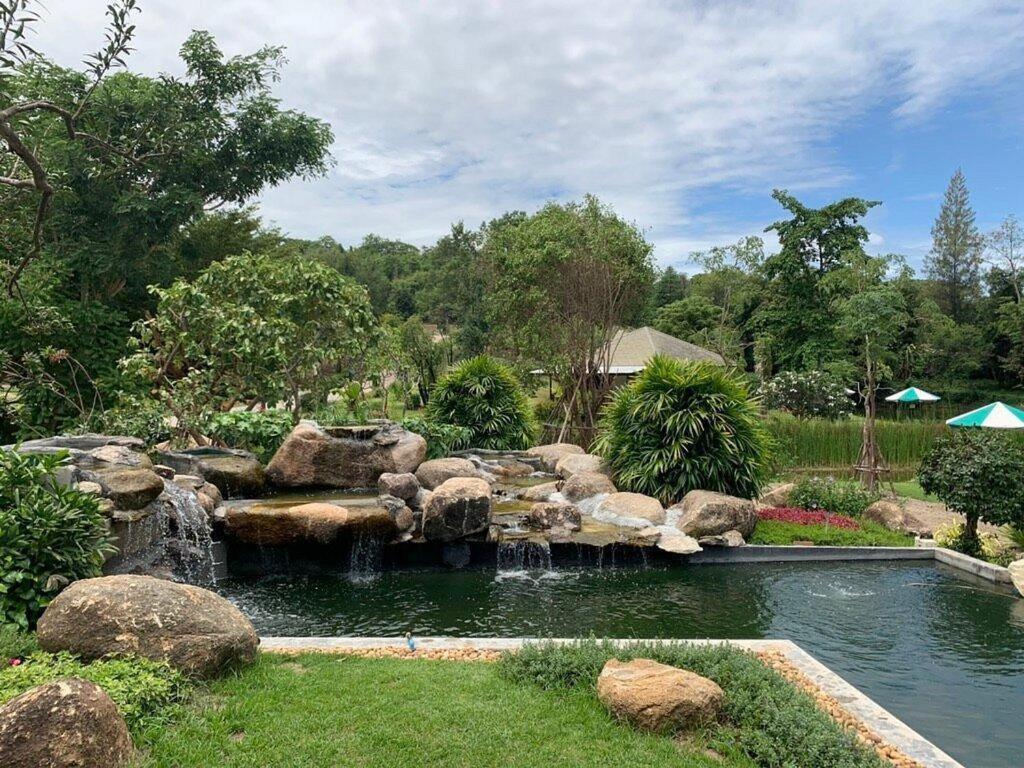 Greenfield Valley Fishing Resort HHQ Extérieur photo